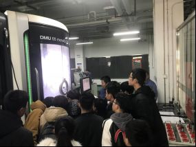 探索康復輔具的科技魅力 康復工程學院2017級假肢矯形器專業(yè)赴北京市康復輔具技術中心實踐認知活動紀實